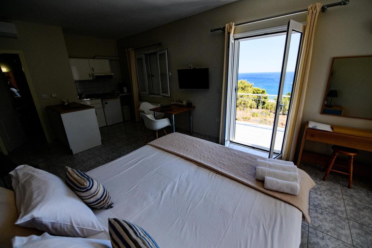 Pessada Bay Studios And Apartments Pesádha エクステリア 写真